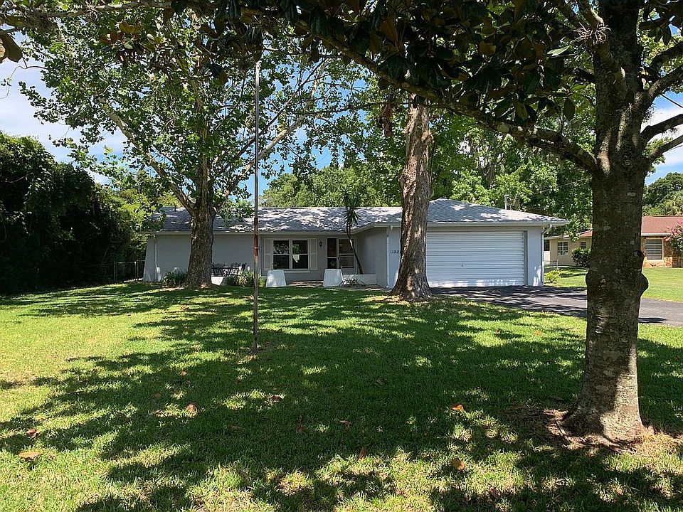 1st image of 1521 SE Pinwheel Dr