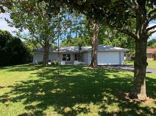 1521 SE Pinwheel Dr, Crystal River, FL 34429