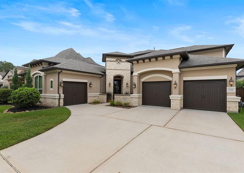 1st image of 122 Golden Bush Pl