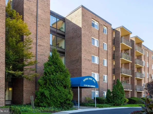 1570 The Fairway #312-E, Jenkintown, PA 19046