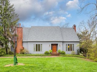 4304 Talahi Way, Indian Hills, KY