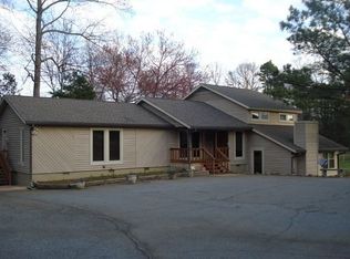16801 W Catawba Ave, Cornelius, NC 28031