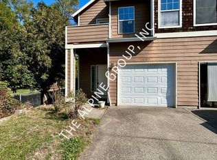 6783 SE Sweet Meadow Ln, Hillsboro, OR 97123