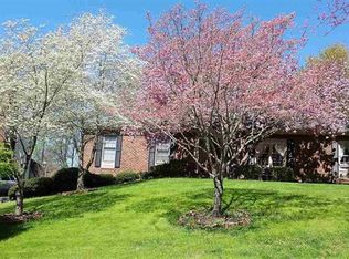1760 Hearthglow Ln, Charlottesville, VA 22901