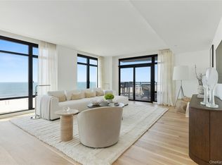 100 Boardwalk #402 A, Long Beach, NY 11561