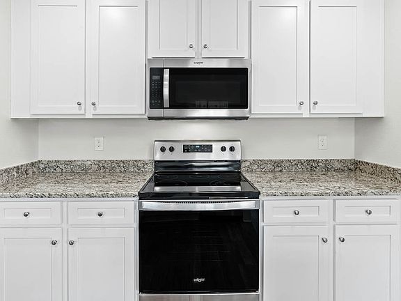 This home has granite countertops.