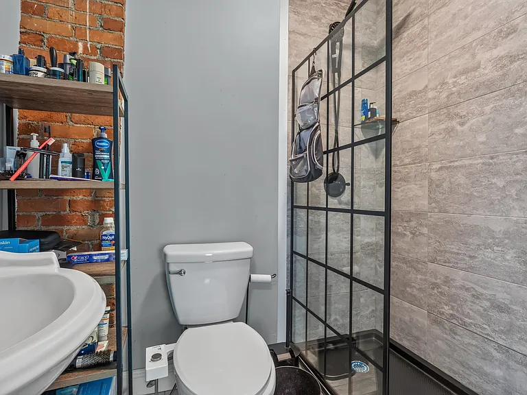 9-9 S Munroe Ter — Photo 17