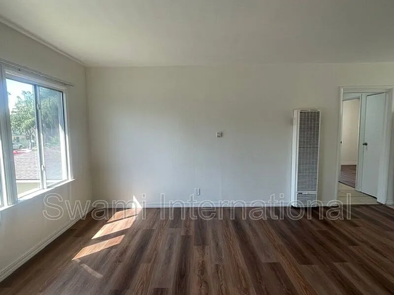 2 bed, 1.0 bath, 841 sqft, $2,195 — Photo 4