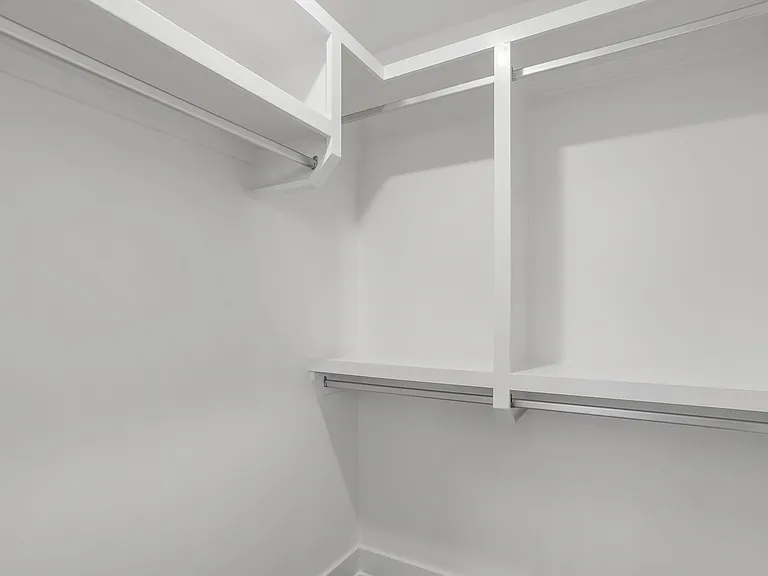 2036 Maple View Ln — Photo 22