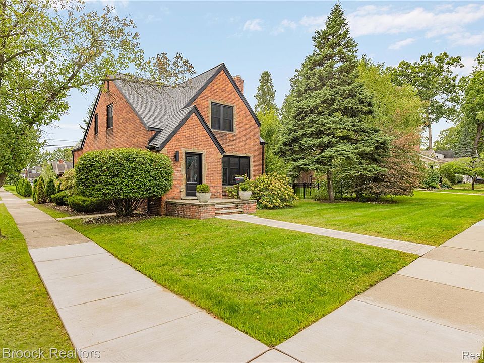 601 Catalpa Dr, photo 2