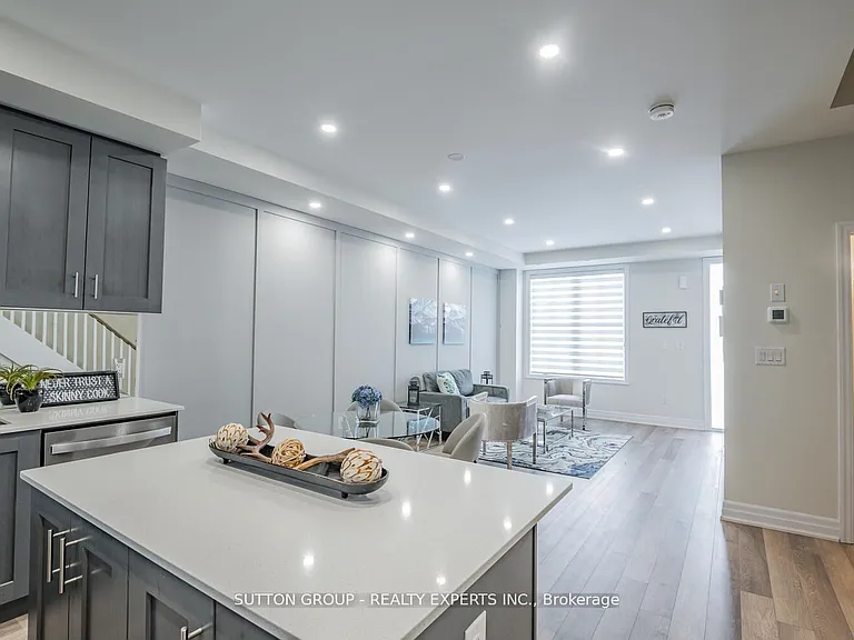 1190 Cawthra Rd #610 — Photo 14