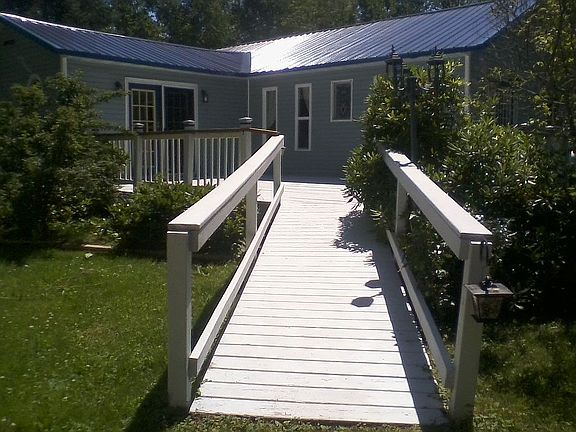 Main House Ramp