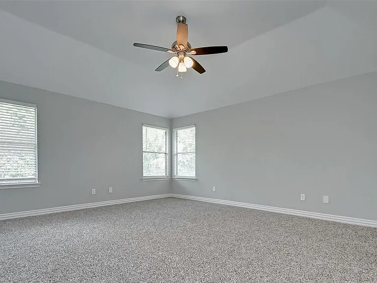 2615 Woodstream Blvd — Photo 29