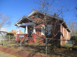 101 Spring St, Ninety Six, SC 29666