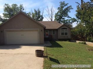 549 Round Table Dr, Camdenton, MO 65020