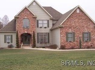 6619 Deer Run Dr, Alton, IL 62002