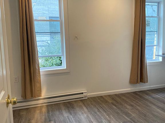 5th image of 14 N 42nd St #1-2