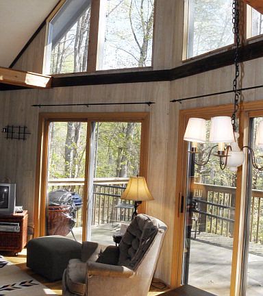 2nd image of 321 Eagle Nest Ln