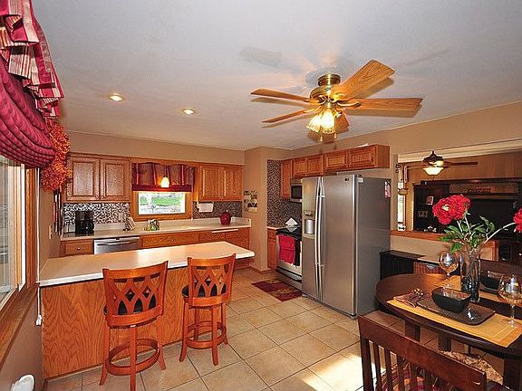 2nd image of 508 N 116th St