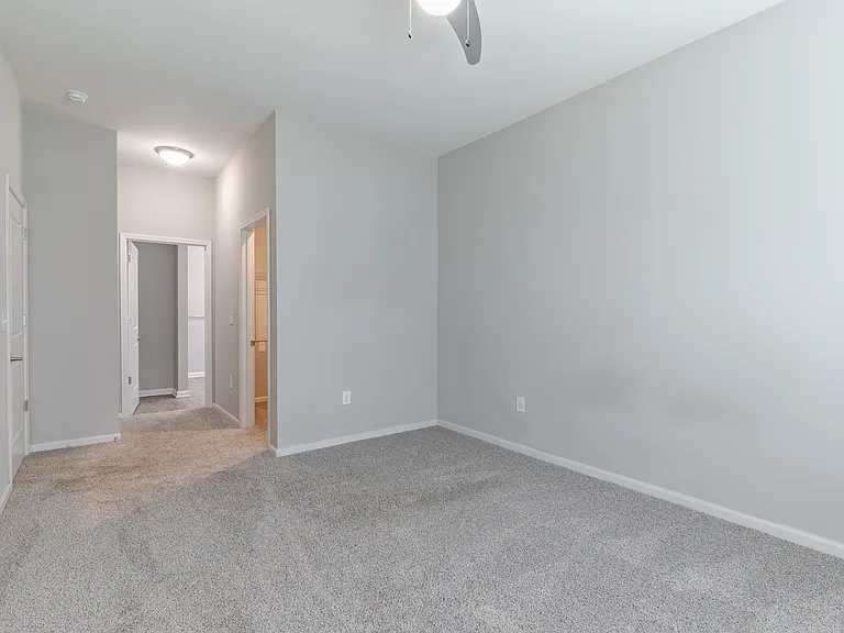 Residence at Riverwatch — Photo 7