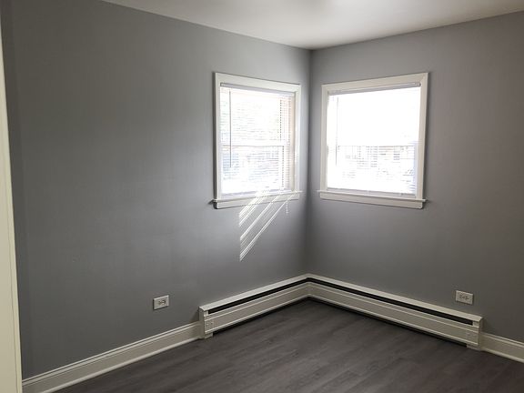5th image of 2722 N 74th Ct