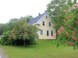 94 Pressey Village Rd, Deer Isle, ME 04627