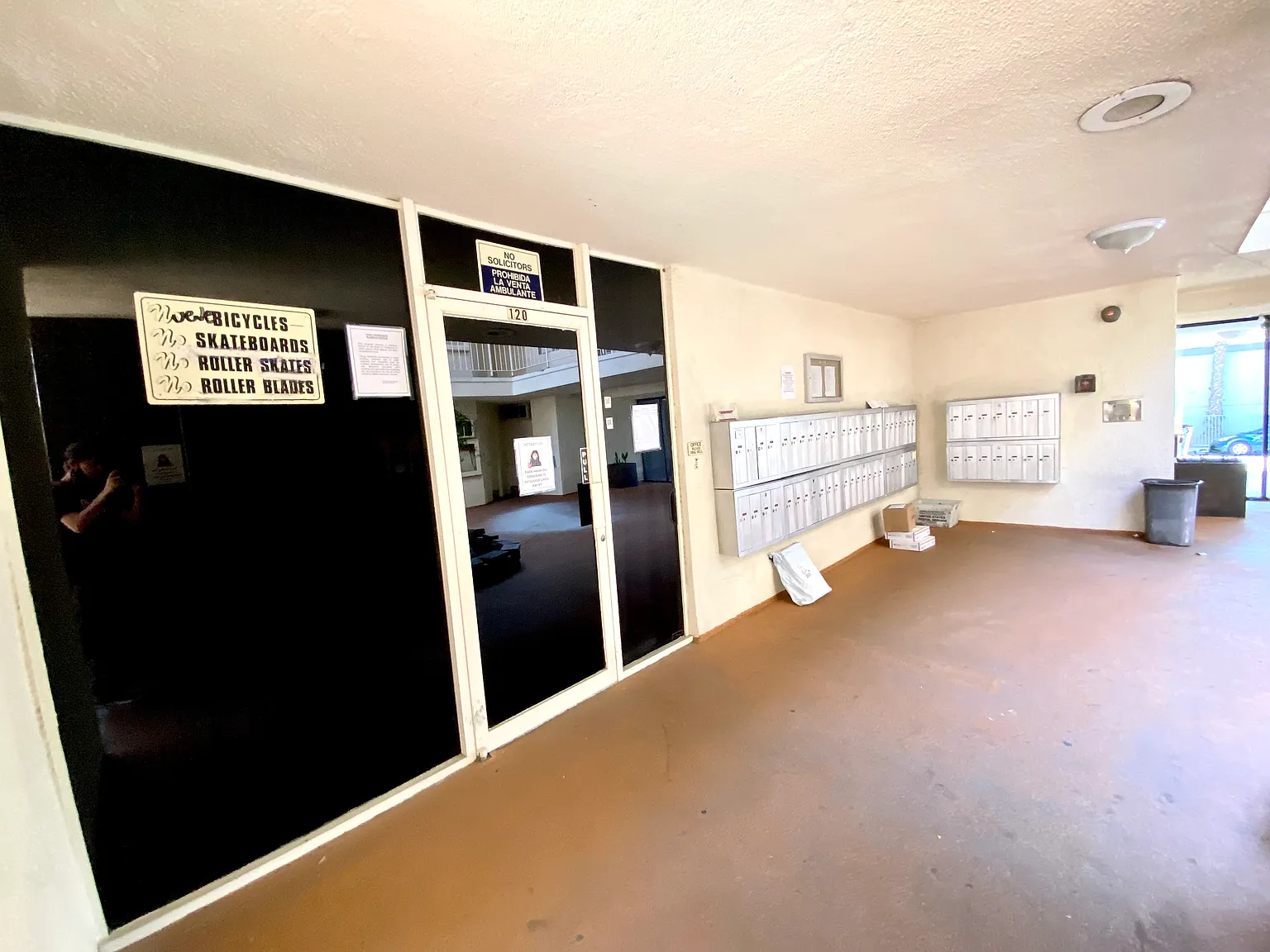 1 bed, $1,895 — Photo 2