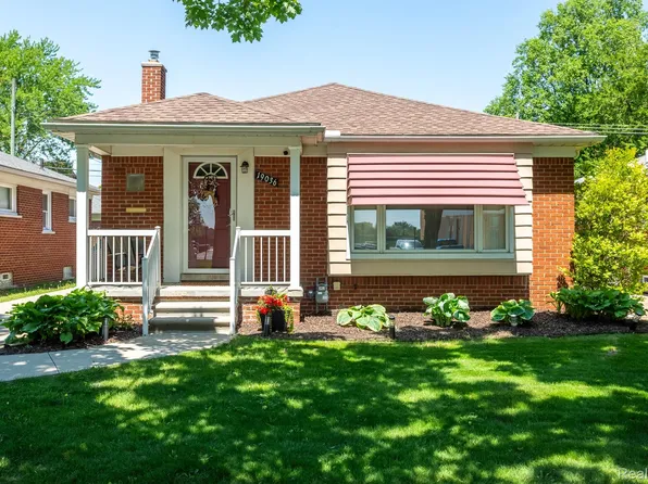 19036 Champaign Rd, Allen Park, MI 48101