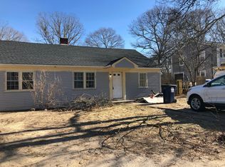 92 S Yarmouth Rd, Dennis, MA 02638