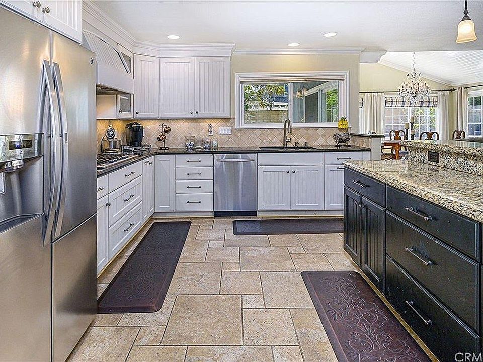 2nd image of 13820 SE Siskin Ln