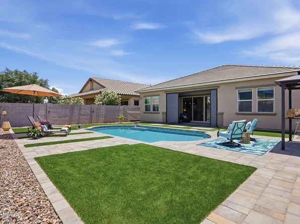 2846 W PATAGONIA Court, San Tan Valley, AZ 85144