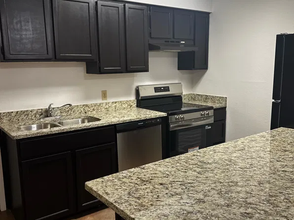 540 S Main Ave, Denver City, TX 79323