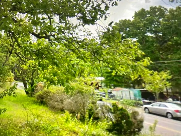 207 Glenn St, La Fayette, GA 30728