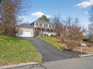 49 Lorraine Metcalf Rd, Franklin, MA 02038
