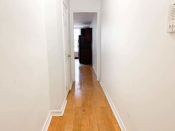 4th image of 355 Stockholm St #2F