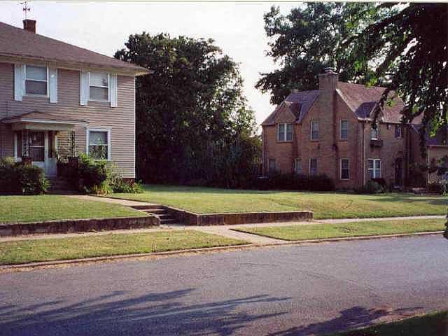 1st image of 406 NE 16th St Lot 12