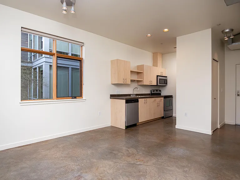 Move the House — Photo 14