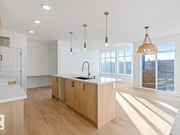 62 Cuddie Dr, Sherwood Park, AB T0B 0B0