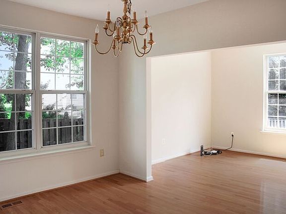 5th image of 2304 Leyton Ct