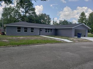 202 Redbud St, Silsbee, TX 77656