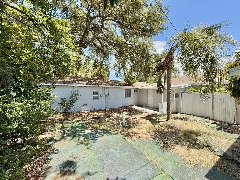 1438 San Juan Ct — Photo 34
