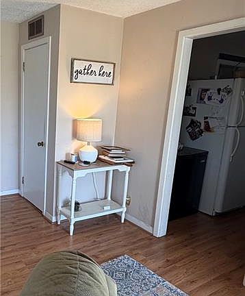 2nd image of 901 Wolf Island Rd