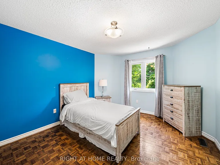 5 Stave Cres — Photo 11