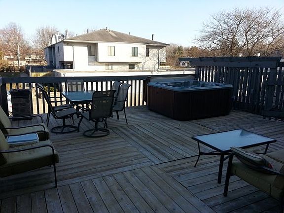 Large 24' x 24' Deck