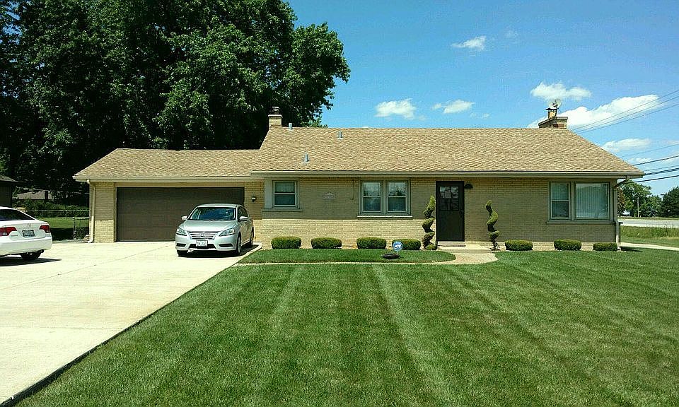 1st image of 17W022 Hawthorne Ave