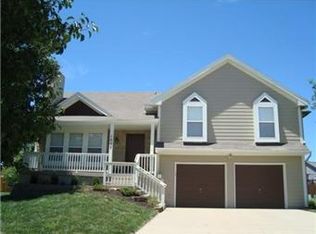 1037 N Logan St, Olathe, KS 66061