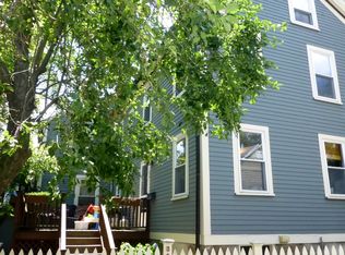 34R Seaverns Ave, Jamaica Plain, MA 02130