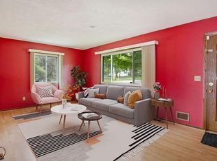 2601 Sherwood Rd, Mounds View, MN 55112