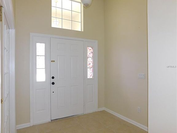 4th image of 1527 Derby Glen Dr