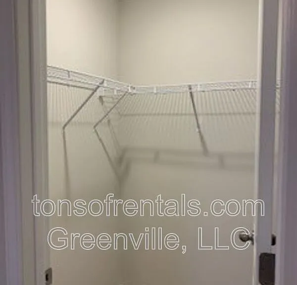 413 Mopar Ln — Photo 16